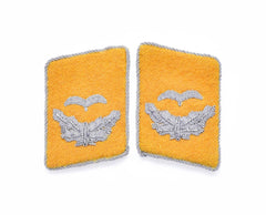 WH Luftwaffe Kragenspiegel Leutnant Fliegertruppe collar tabs reproduction with embroidered Luftwaffe officer insignia for WW2 militaria collectors, reenactment uniforms, and historical displays