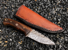 Damascus Steel Hunting Knife With Rose Wood & Pakka Wood (1020)