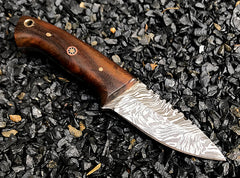 Damascus Steel Hunting Knife With Rose Wood & Pakka Wood (1020)