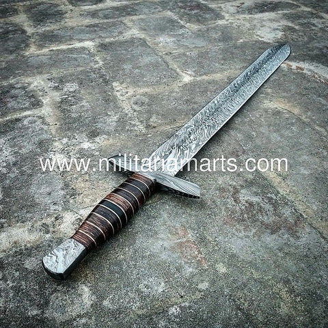 Damascus Steel viking sword / Hunting Knife  (SW-16)